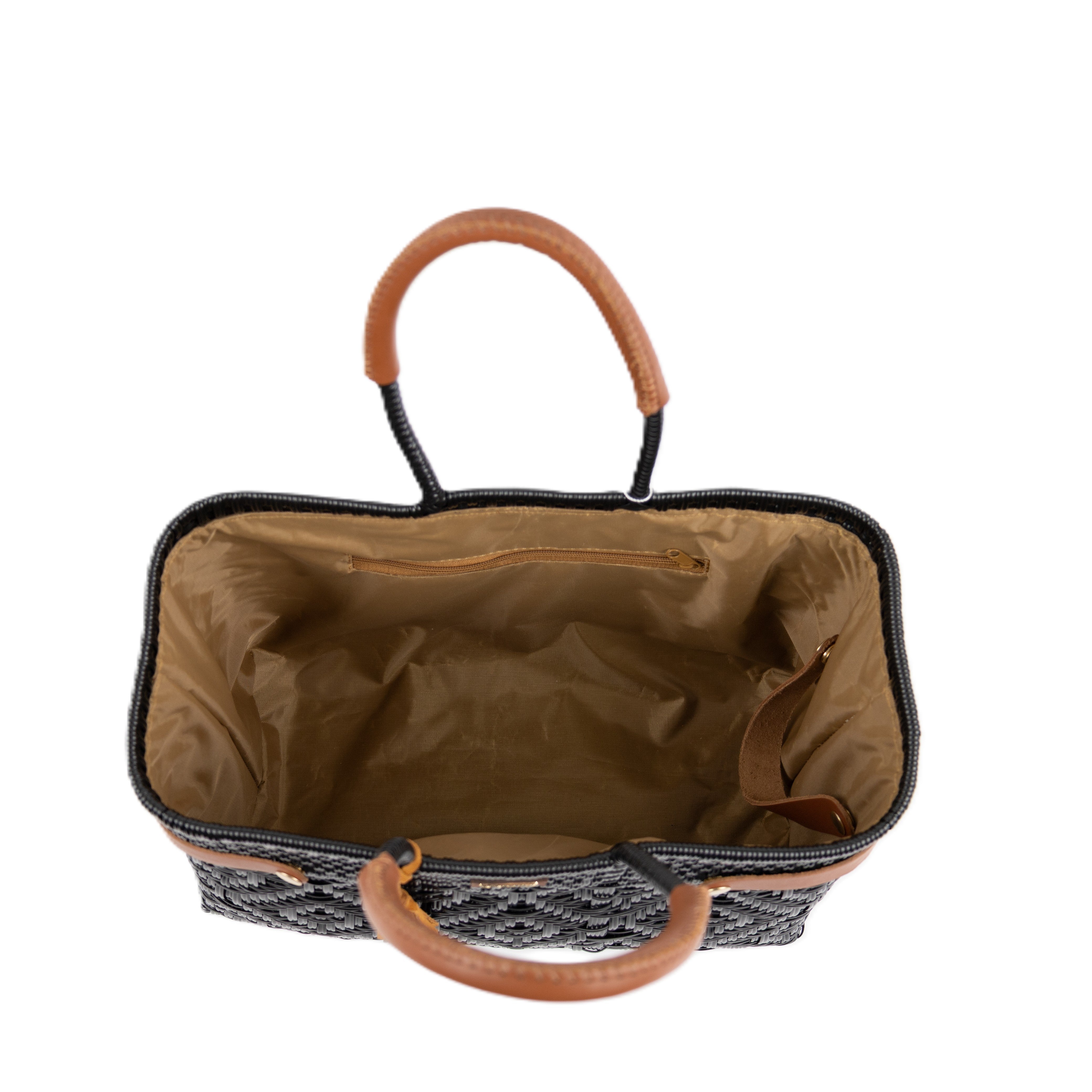 Open Basket Medium Braided Solid Black (Leather Cognac)