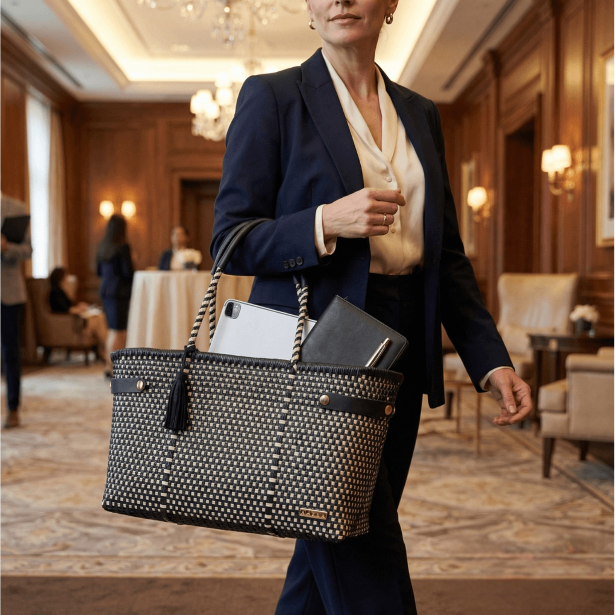 Open Basket Jumbo Checkers Black Beige