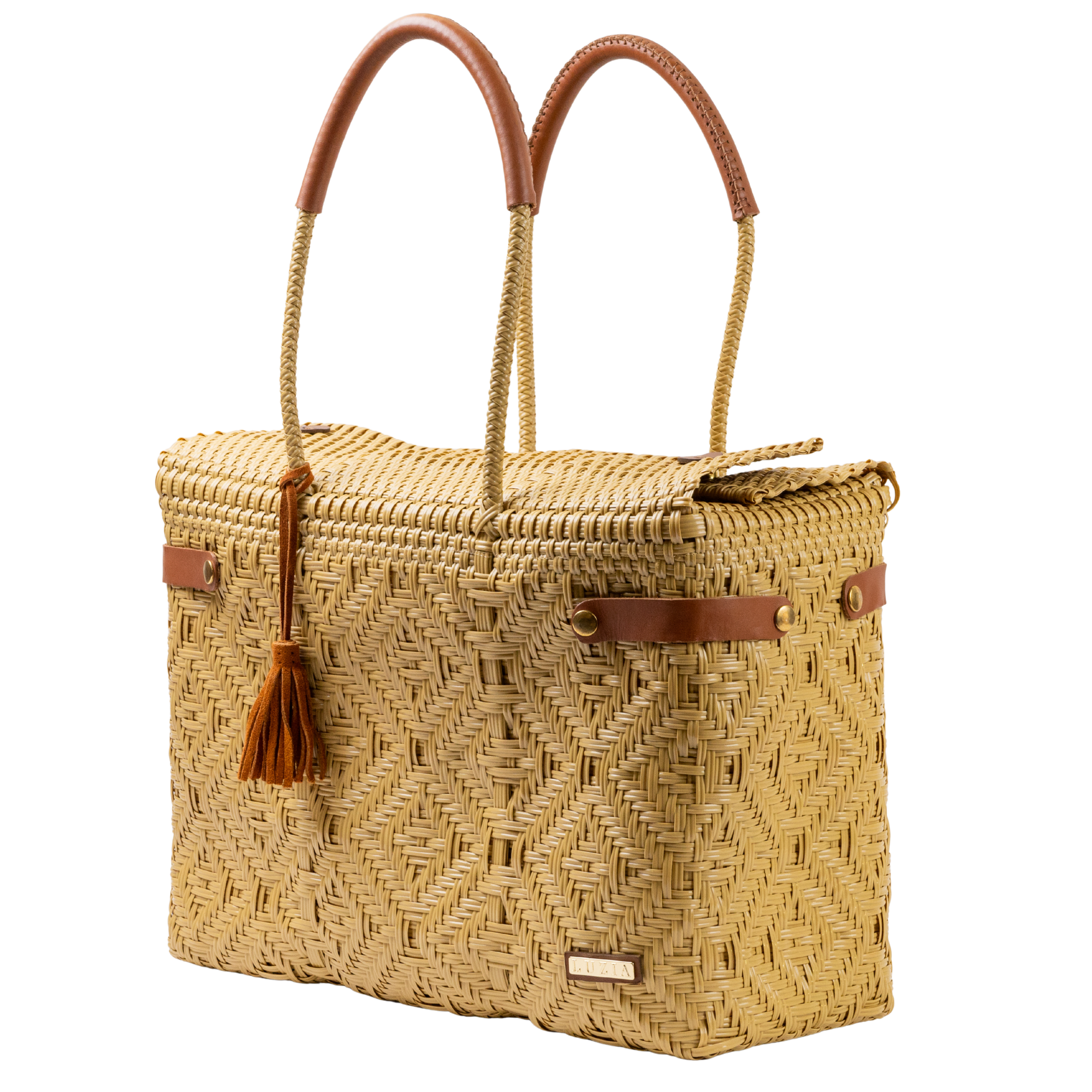 Closed Basket Jumbo Braided Solid Cappuccino