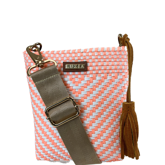 Traveler Arrow Salmon White