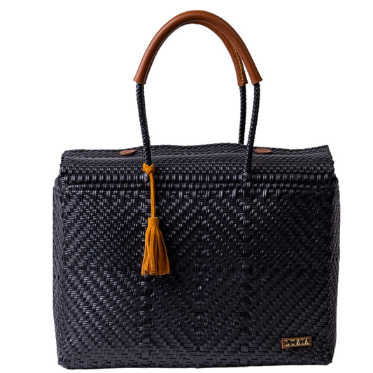 Closed Basket Jumbo Solid Diamond Black